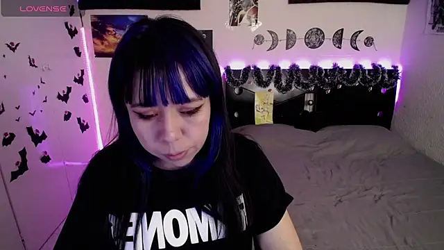 Snapshot of _dhalia1_ chatting on 12-23-24, 08:36 dhalia1 online show from 12-23-24, 08:36
