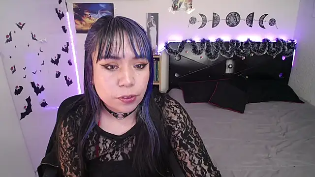 Snapshot of _dhalia1_ chatting on 01-09-25, 08:22 dhalia1 online show from 01-09-25, 08:22