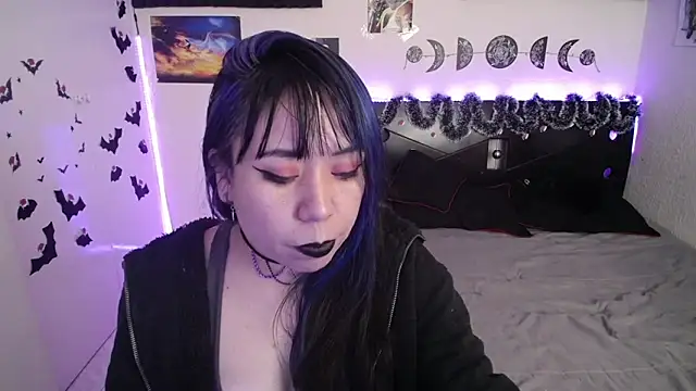 Snapshot of _dhalia1_ chatting on 01-13-25, 08:48 dhalia1 online show from 01-13-25, 08:48