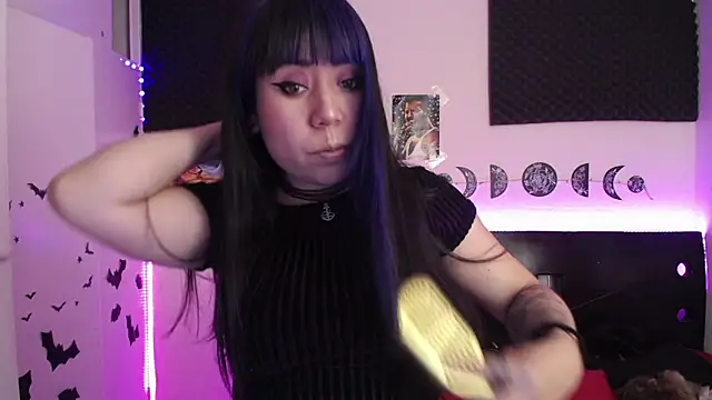 Snapshot of _dhalia1_ chatting on 01-30-25, 08:21 dhalia1 online show from 01-30-25, 08:21