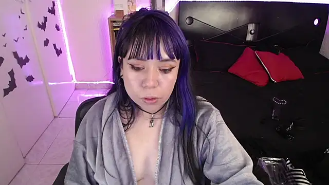 Snapshot of _dhalia1_ chatting on 02-05-25, 12:31 dhalia1 online show from 02-05-25, 12:31