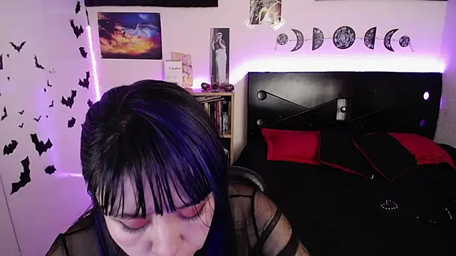 Snapshot of _dhalia1_ chatting on 02-06-25, 08:34 dhalia1 online show from 02-06-25, 08:34