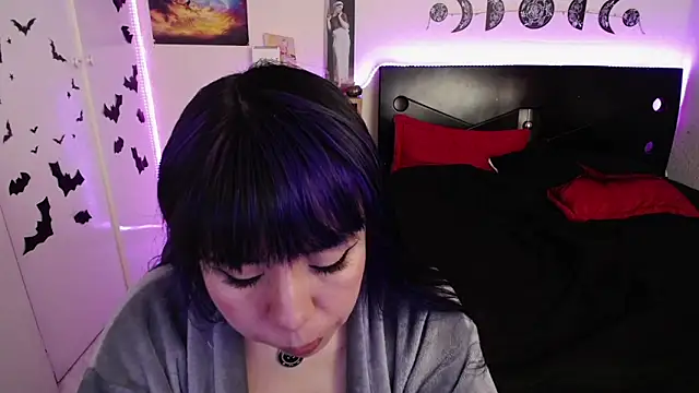 Snapshot of _dhalia1_ chatting on 02-07-25, 08:31 dhalia1 online show from 02-07-25, 08:31