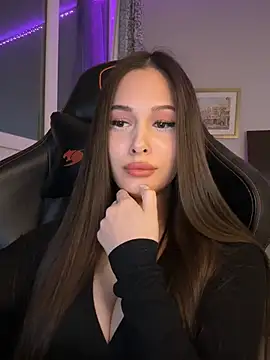 EricaWalls online show from 02-28-26, 03:57