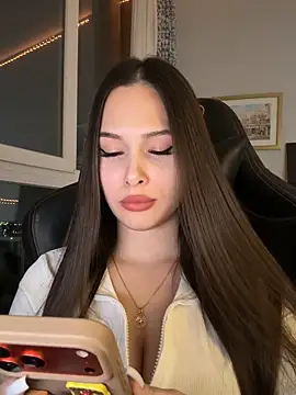 EricaWalls online show from 03-24-26, 08:36