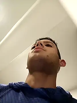 Duvan Martinez23 online show from 02-24-25, 02:19