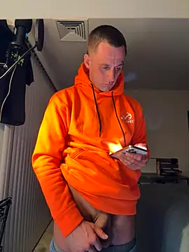 PeytonJohnn online show from 10-22-25, 04:24