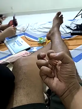 Snapshot of Abinash7732 chatting on 10-16-25, 08:32 Abinash7732 online show from 10-16-25, 08:32