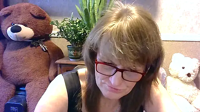 Snapshot of Manulyonok51 chatting on 09-12-25, 09:20 Manulyonok51 online show from 09-12-25, 09:20