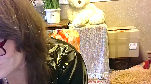 Snapshot of Manulyonok51 chatting on 10-21-25, 11:33 Manulyonok51 online show from 10-21-25, 11:33