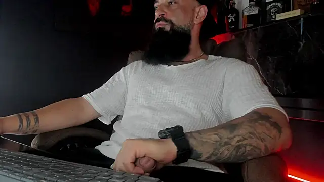 Snapshot of axxelrich_ chatting on 09-30-25, 04:50 axxelrich online show from 09-30-25, 04:50