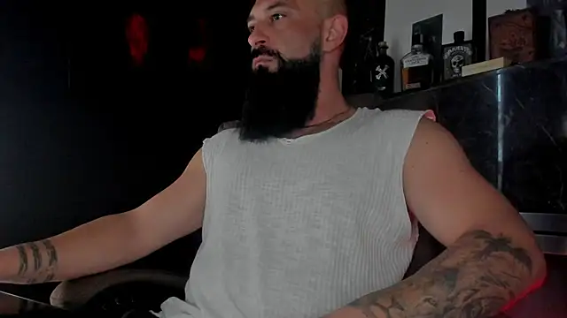 Snapshot of axxelrich_ chatting on 10-04-25, 06:44 axxelrich online show from 10-04-25, 06:44