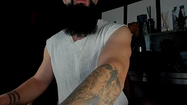 Snapshot of axxelrich_ chatting on 10-12-25, 06:12 axxelrich online show from 10-12-25, 06:12