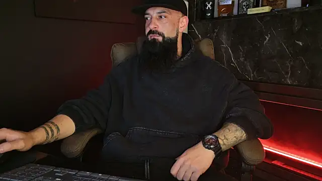 axxelrich  online show from 11-14-25, 04:44