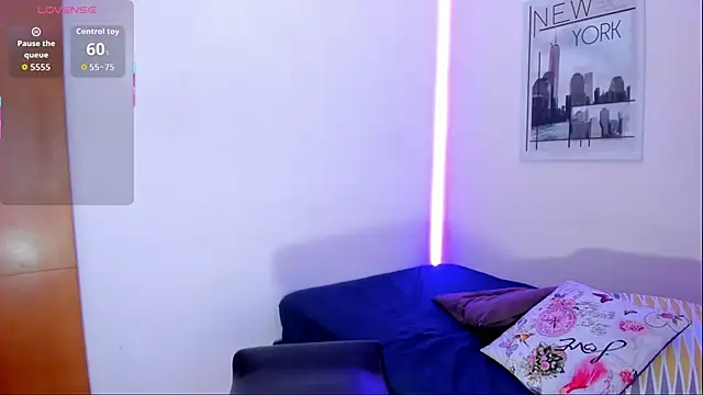 katy giil online show from 10-18-25, 01:01