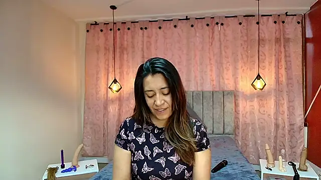 VioletaScott  online show from 10-07-25, 01:19