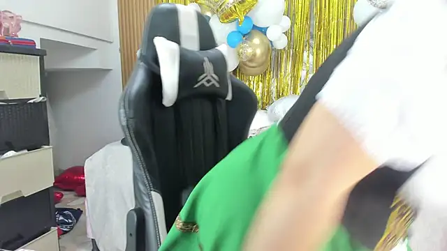 Danna topless online show from 09-23-25, 12:08