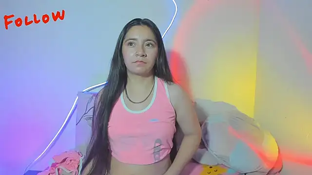 litle mily  online show from 10-28-25, 11:25