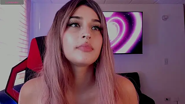 Charlotte greys online show from 09-26-25, 09:30