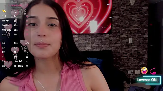 Charlotte greys online show from 02-06-26, 08:23