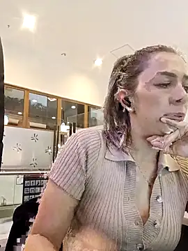 Snapshot of rachellboom chatting on 03-27-26, 10:42 rachellboom online show from 03-27-26, 10:42