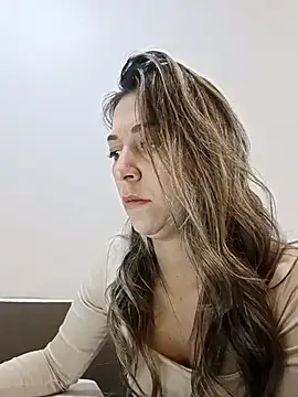 Snapshot of rachellboom chatting on 04-08-26, 11:37 rachellboom online show from 04-08-26, 11:37