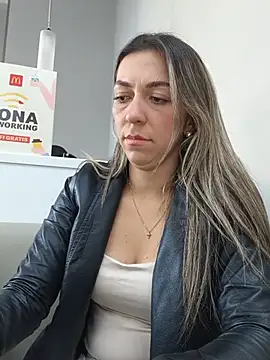 rachellboom online show from 06-11-26, 10:30