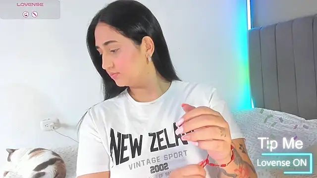 curvy jhacky online show from 02-08-26, 05:16