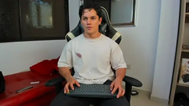 julian wallace online show from 02-08-26, 09:07