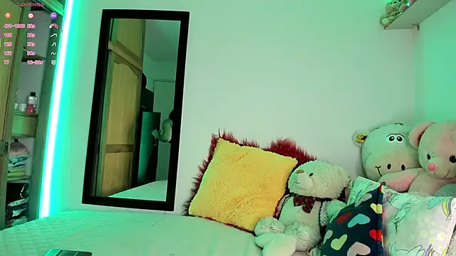 Lee Ash online show from 11-07-25, 10:48