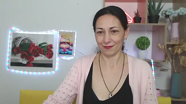 LiluGrants online show from 01-19-25, 01:21