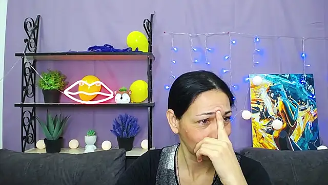 LiluGrants online show from 01-23-25, 07:07