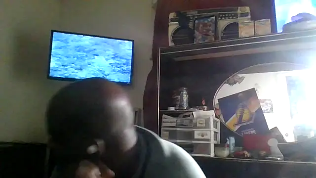 Snapshot of HBYAM chatting on 09-30-25, 10:31 HBYAM online show from 09-30-25, 10:31