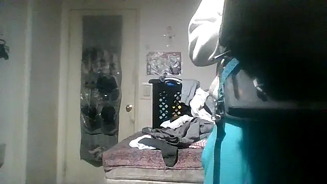 Snapshot of HBYAM chatting on 11-08-25, 11:21 HBYAM online show from 11-08-25, 11:21