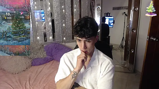 gojo satoru 18 online show from 01-04-25, 02:56