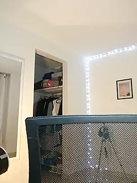 helena smith online show from 12-06-24, 05:09