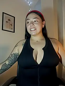 helena smith online show from 02-04-25, 04:26