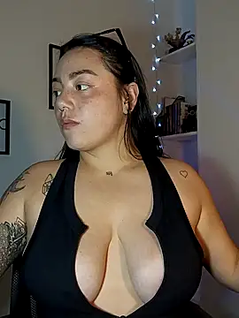 helena smith online show from 02-12-25, 06:51