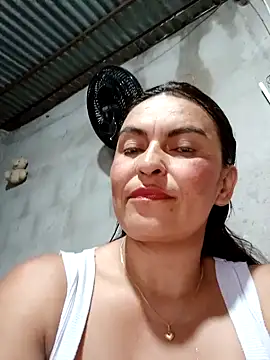 Snapshot of Horny-Mommy-Dirty chatting on 02-09-25, 07:19 Horny-Mommy-Dirty online show from 02-09-25, 07:19