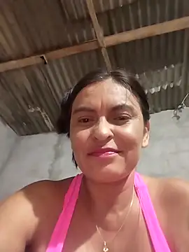 Snapshot of Horny-Mommy-Dirty chatting on 02-18-25, 02:16 Horny-Mommy-Dirty online show from 02-18-25, 02:16