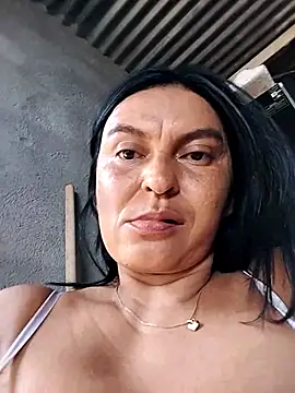Snapshot of Horny-Mommy-Dirty chatting on 03-15-25, 07:27 Horny-Mommy-Dirty online show from 03-15-25, 07:27