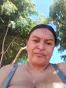 Snapshot of Horny-Mommy-Dirty chatting on 07-17-26, 03:29 Horny-Mommy-Dirty online show from 07-17-26, 03:29