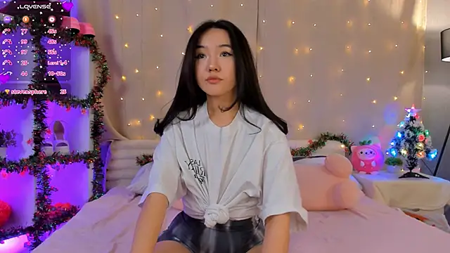 Lin kun online show from 12-11-24, 02:11