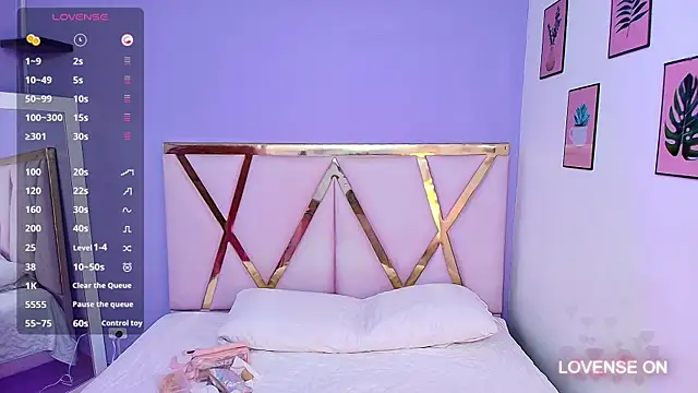 Beautifulskinny18 online show from 12-15-24, 01:00