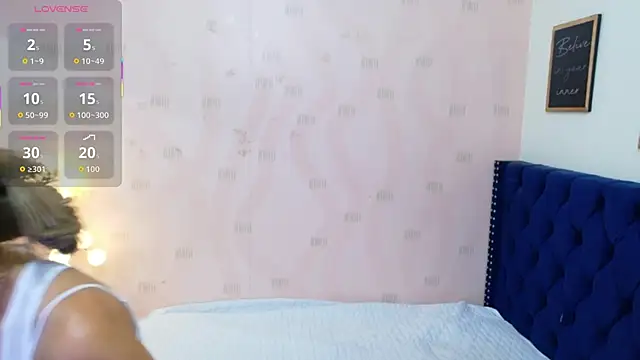 Beautifulskinny18 online show from 05-08-26, 08:25