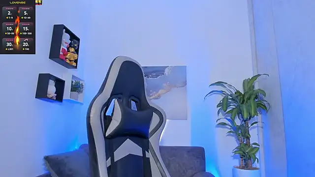 Yeiko Romero  online show from 09-08-25, 06:51