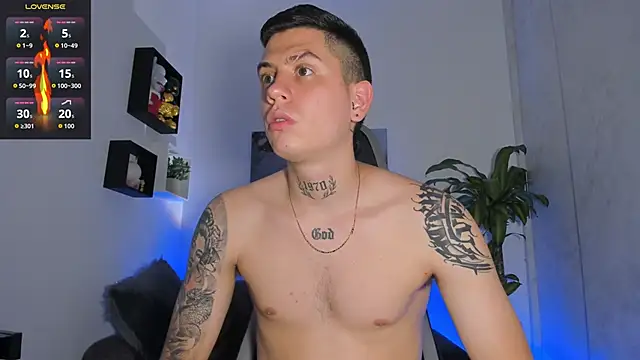 Yeiko Romero  online show from 09-17-25, 07:37