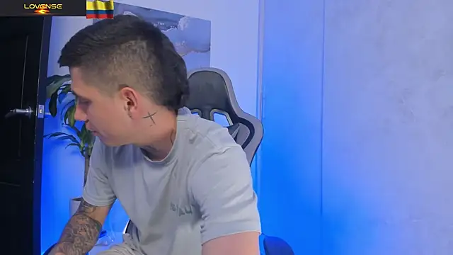 Yeiko Romero  online show from 12-20-25, 10:39