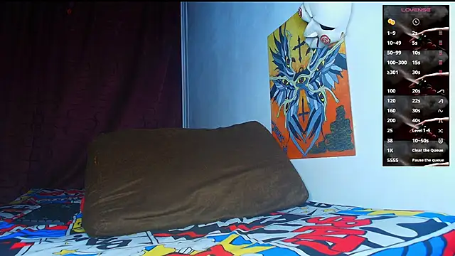 Snapshot of Thomass00 chatting on 11-06-25, 02:34 Thomass00 online show from 11-06-25, 02:34