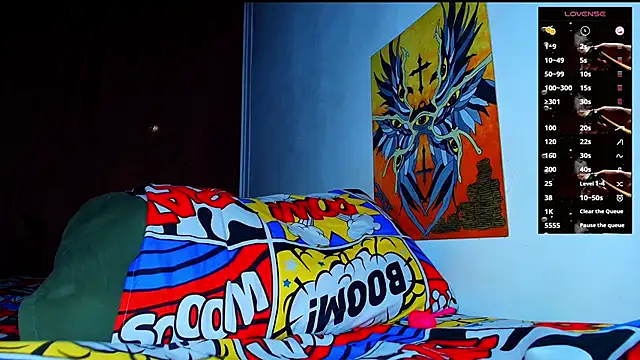 Snapshot of Thomass00 chatting on 11-10-25, 11:37 Thomass00 online show from 11-10-25, 11:37